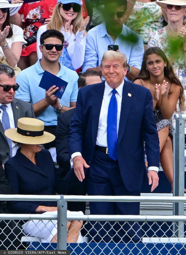 Сын Дональда и Мелании Трамп окончил среднюю школу