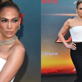 Элегантная Дженнифер Лопес кокетливо поглядывает на премьере фильма. Рядом с ней не было Бена Аффлека