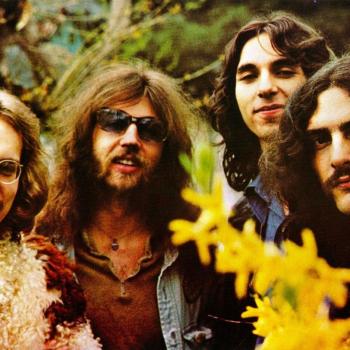 Он был рок-звездой и попутно торговал кокаином. Он и его 12-летний сын были застрелены