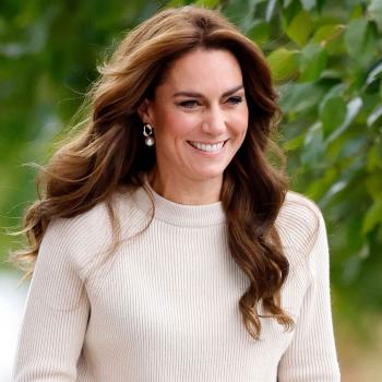 Герцогиня Кейт исчезла из общественной жизни. У людей окружающих её нет хороших новостей