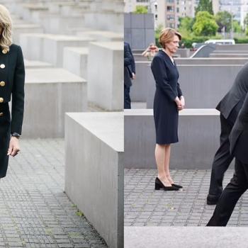 Брижит Макрон возлагает венок к Мемориалу убитым евреям Европы в юбке