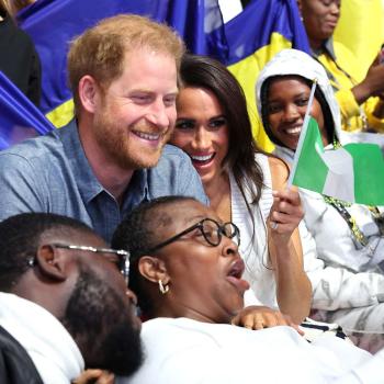 Гарри и Меган выходят из тени. Они воспользовались недомоганием герцогини Кейт