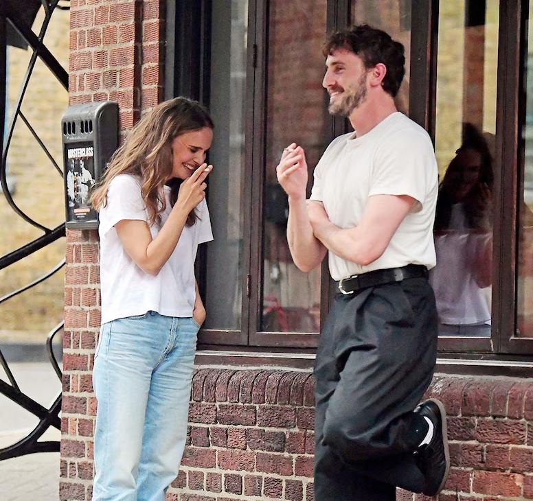 Натали Портман и Пол Мескаль тянутся друг к другу? Натали Портман и Пол Мескаль тянутся друг к другу?