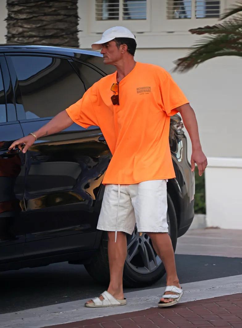 Кэти Перри и Орландо Блум возвращаются с пляжа