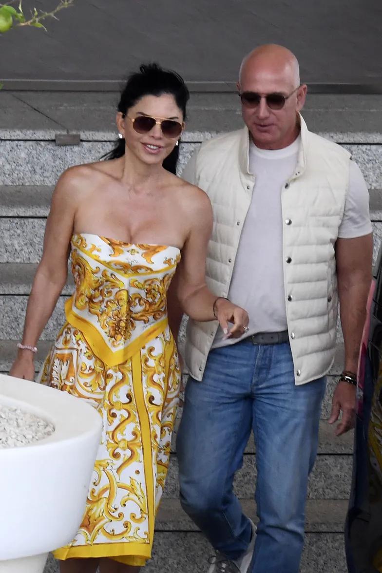 C невестой Джеффа Безоса случился конфуз в аэропорту