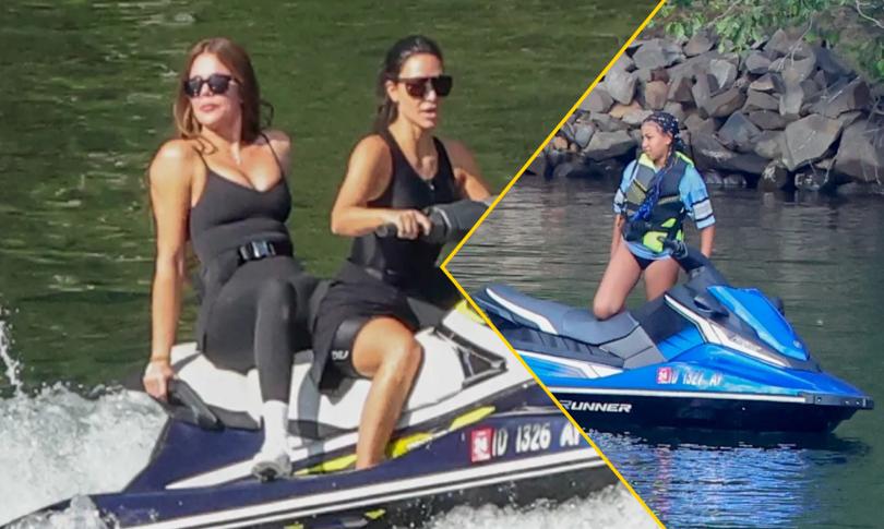 Хлоя и Ким Кардашьян катаются на гидроциклах