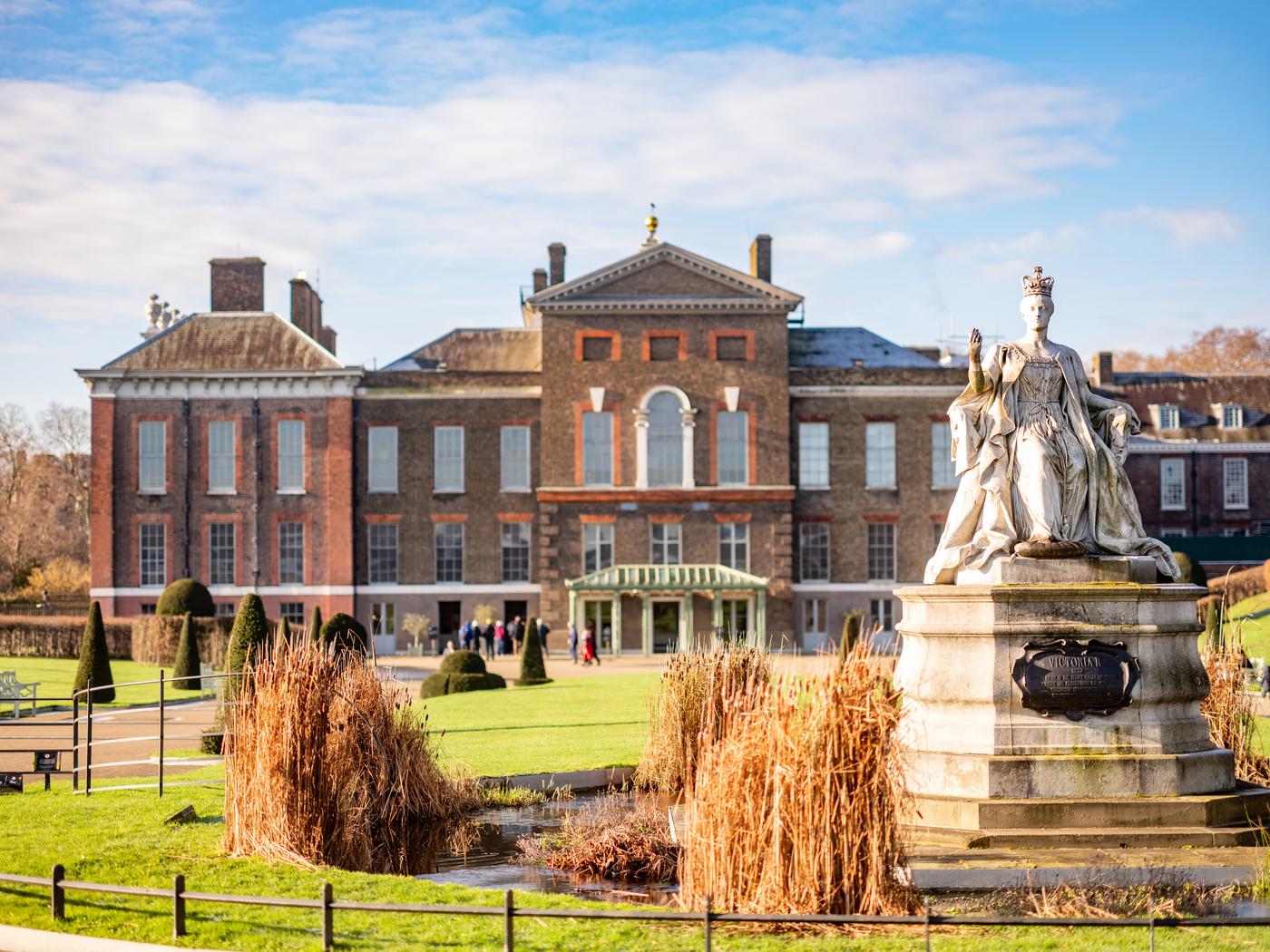 Дети принца Уильяма могут лишиться своих дворцов