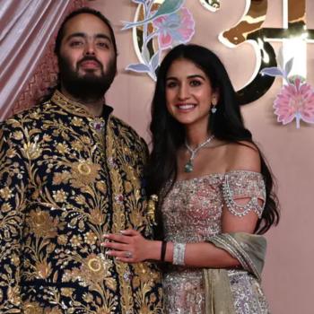 Звезды посетили свадьбу сына самого богатого человека Азии: Ким Кардашьян, Приянки Чопры и другие