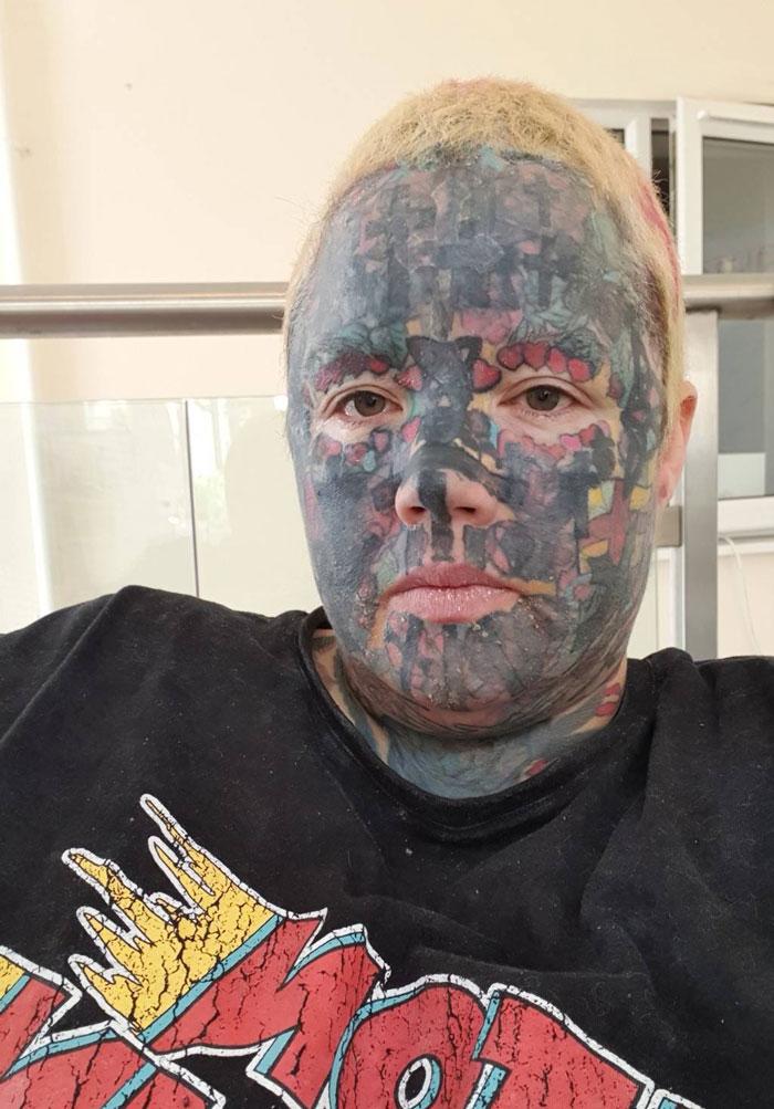 У Мелиссы Слоан БОЛЕЕ 800 татуировок У Мелиссы Слоан БОЛЕЕ 800 татуировок