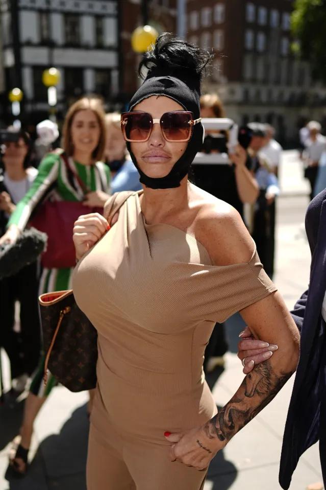 Кэти Прайс предстала перед судом