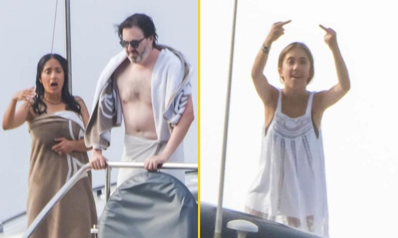 Сальма Хайек развлекается с семьей на яхте