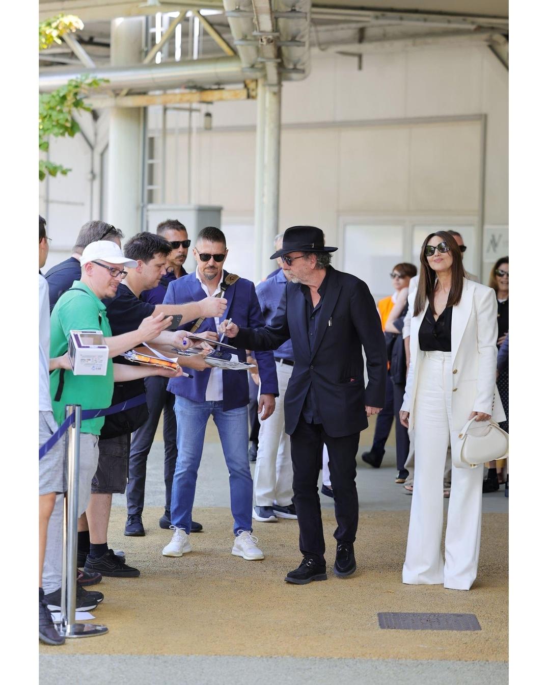 Моника Беллуччи и Тим Бертон на Венецианском кинофестивале