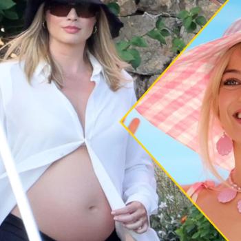 Беременную “Барби” заметили на Сардинии