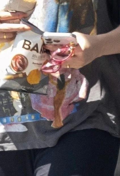 Селена Гомес без макияжа Селена Гомес без макияжа