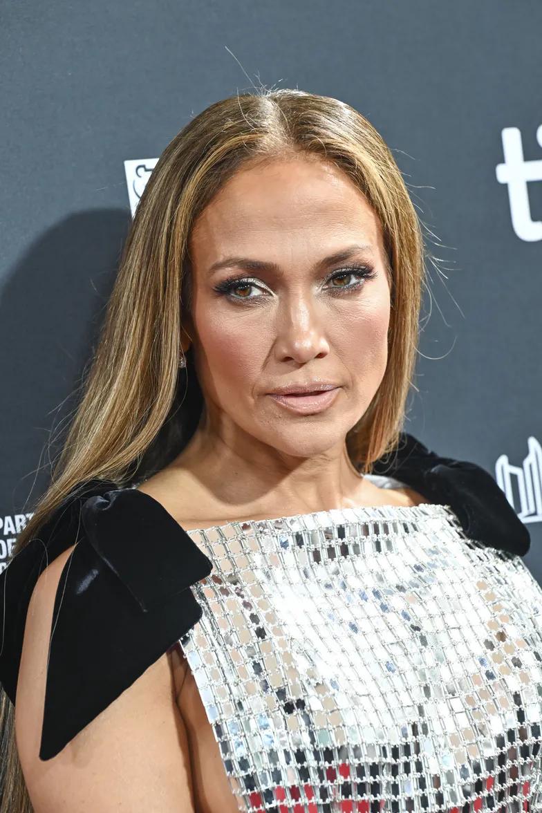 Дженнифер Лопес блистнула на премьере фильма Дженнифер Лопес блистнула на премьере фильма