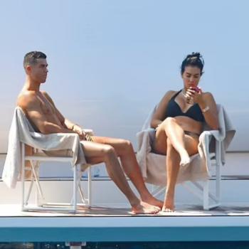 Джорджина Родригес отдых на роскошной яхте продолжается