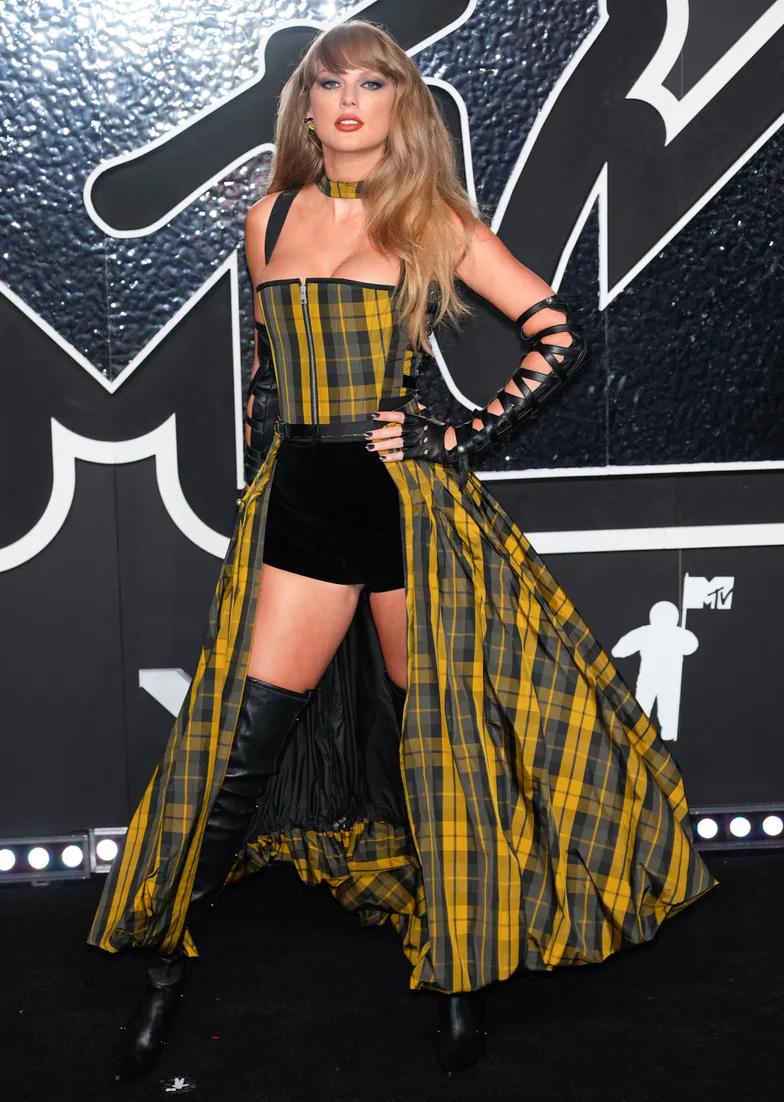 Звезды на MTV VMA 2024