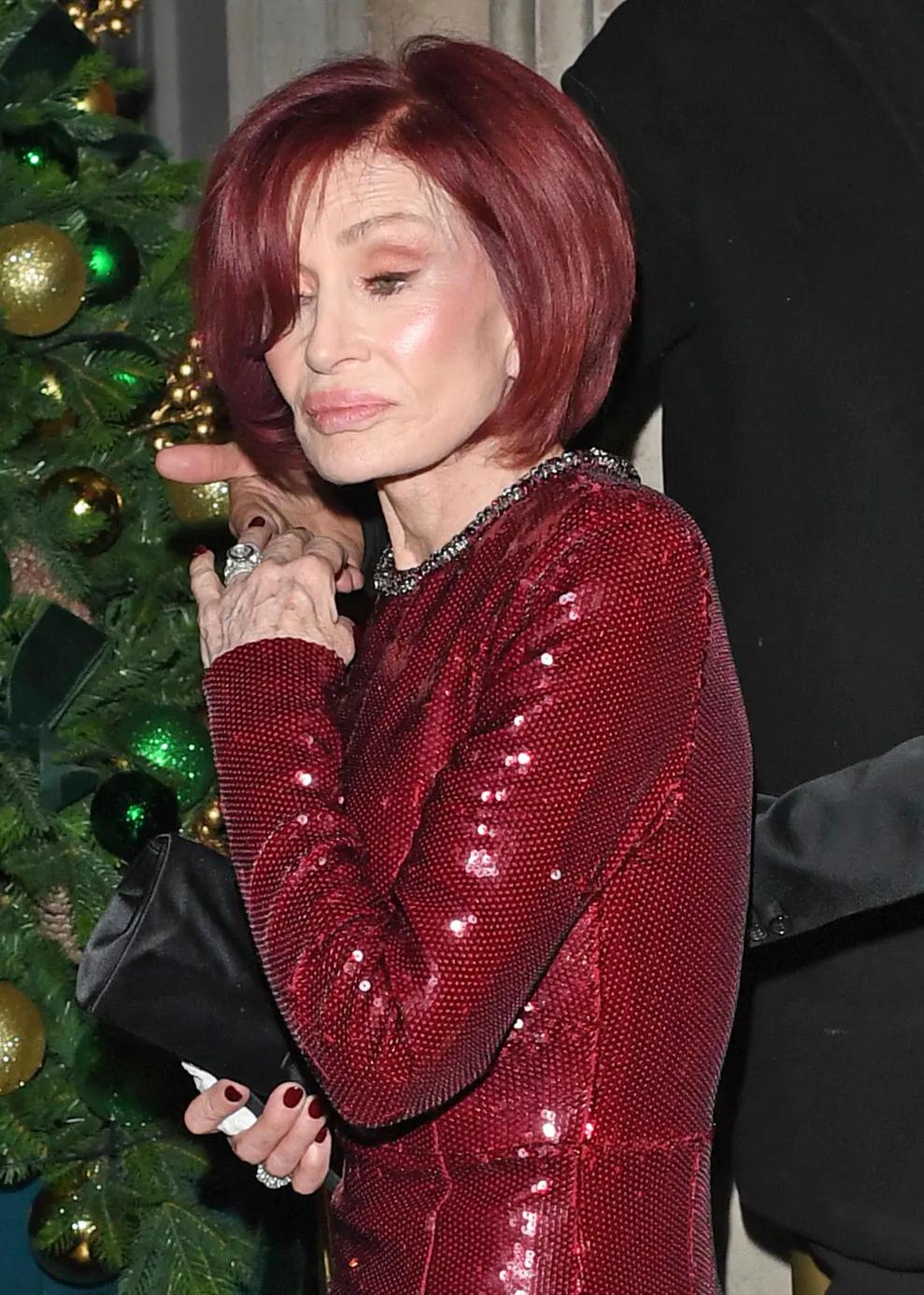 Шэрон Осборн и Келли Осборн замечены в Лондоне