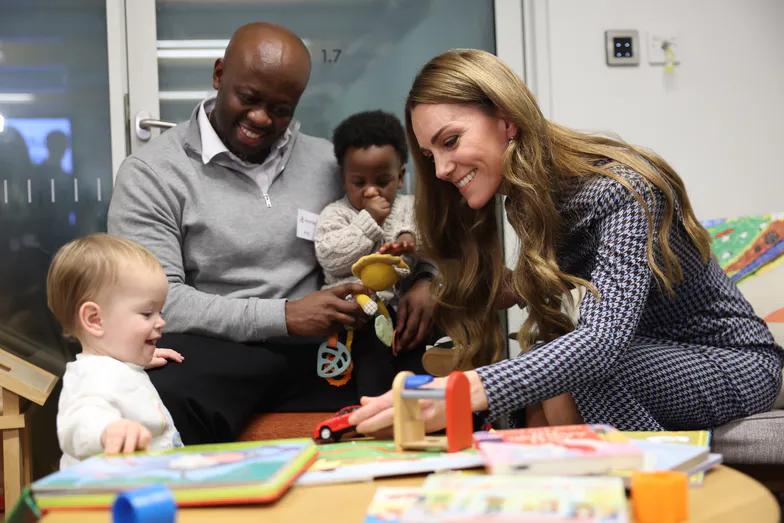 Герцогиня Кейт посетила благотворительную организацию
