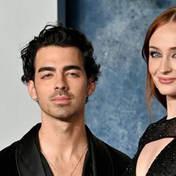 Софи Тернер высказывается после развода с Джо Джонасом: «Это были худшие дни в моей жизни. Я рада, что всё закончилось»