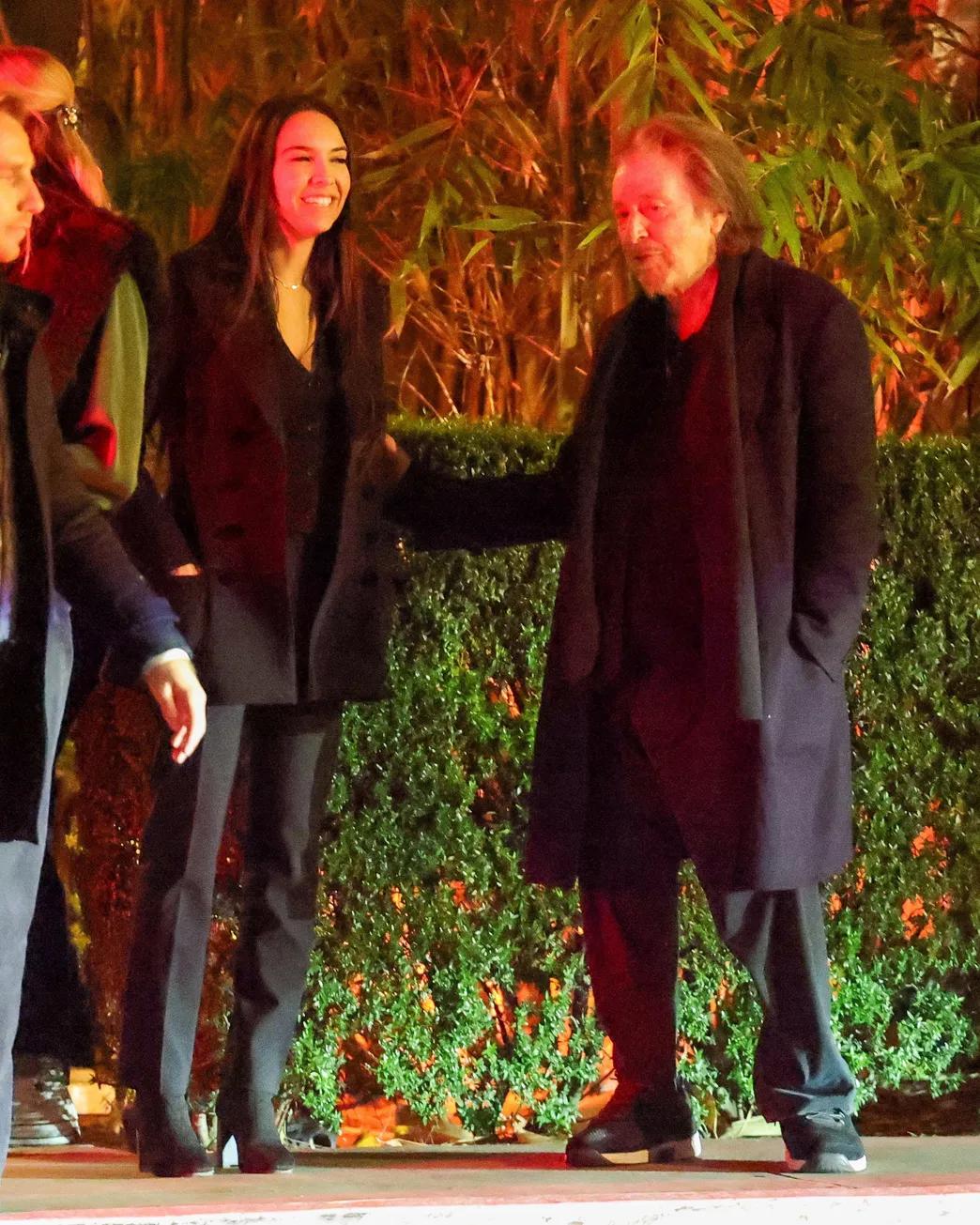 Аль Пачино и Нур Альфаллах на свидании Аль Пачино и Нур Альфаллах на свидании