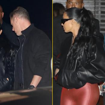 Ким Кардашьян в огромных сапогах и Норт Уэст с синими волосами и светлыми бровями штурмуют Малибу