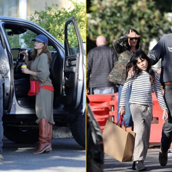 Давно потерянные Ева Мендес и Райан Гослинг совершают предрождественские покупки со своими дочерьми