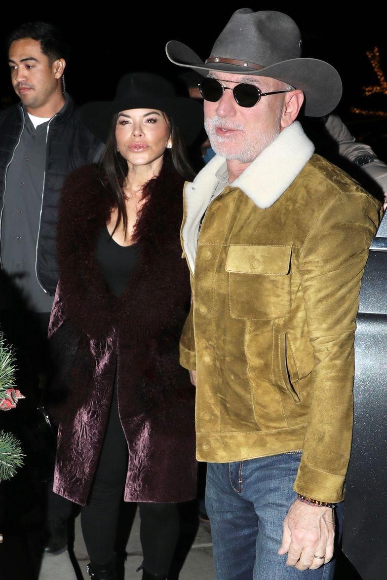 Лорен Санчес и Джефф Безос Лорен Санчес и Джефф Безос