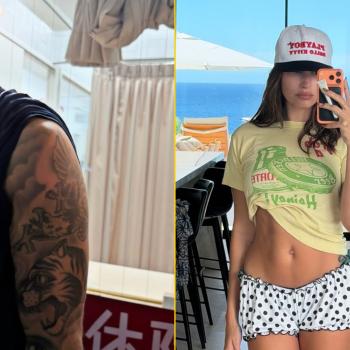 Хейли Бибер демонстрирует подтянутый живот на пляжном селф