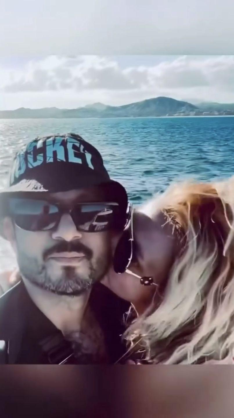 Бритни Спирс на яхте с новым возлюбленным?