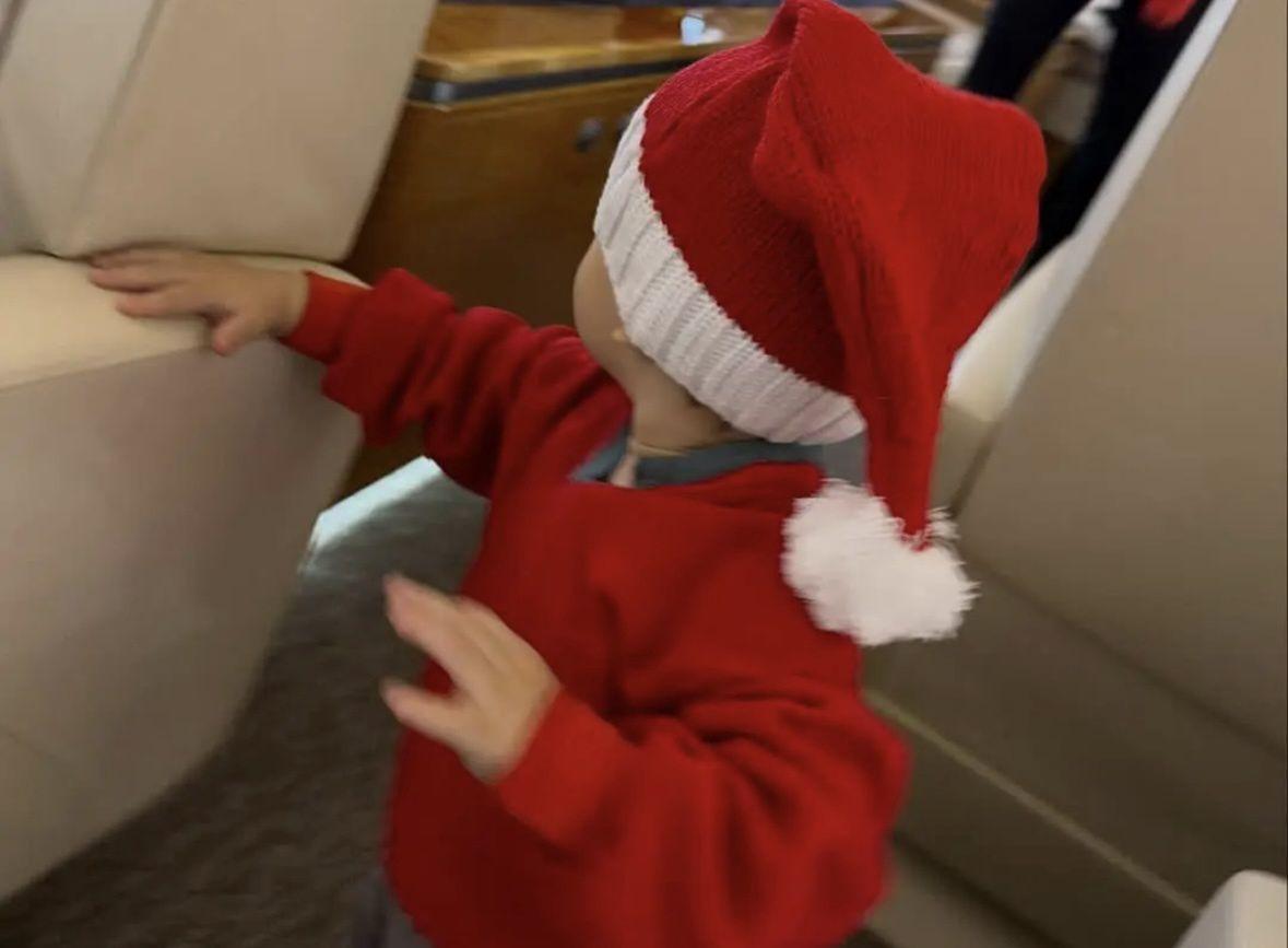 Джастин Бибер показал своего сына.