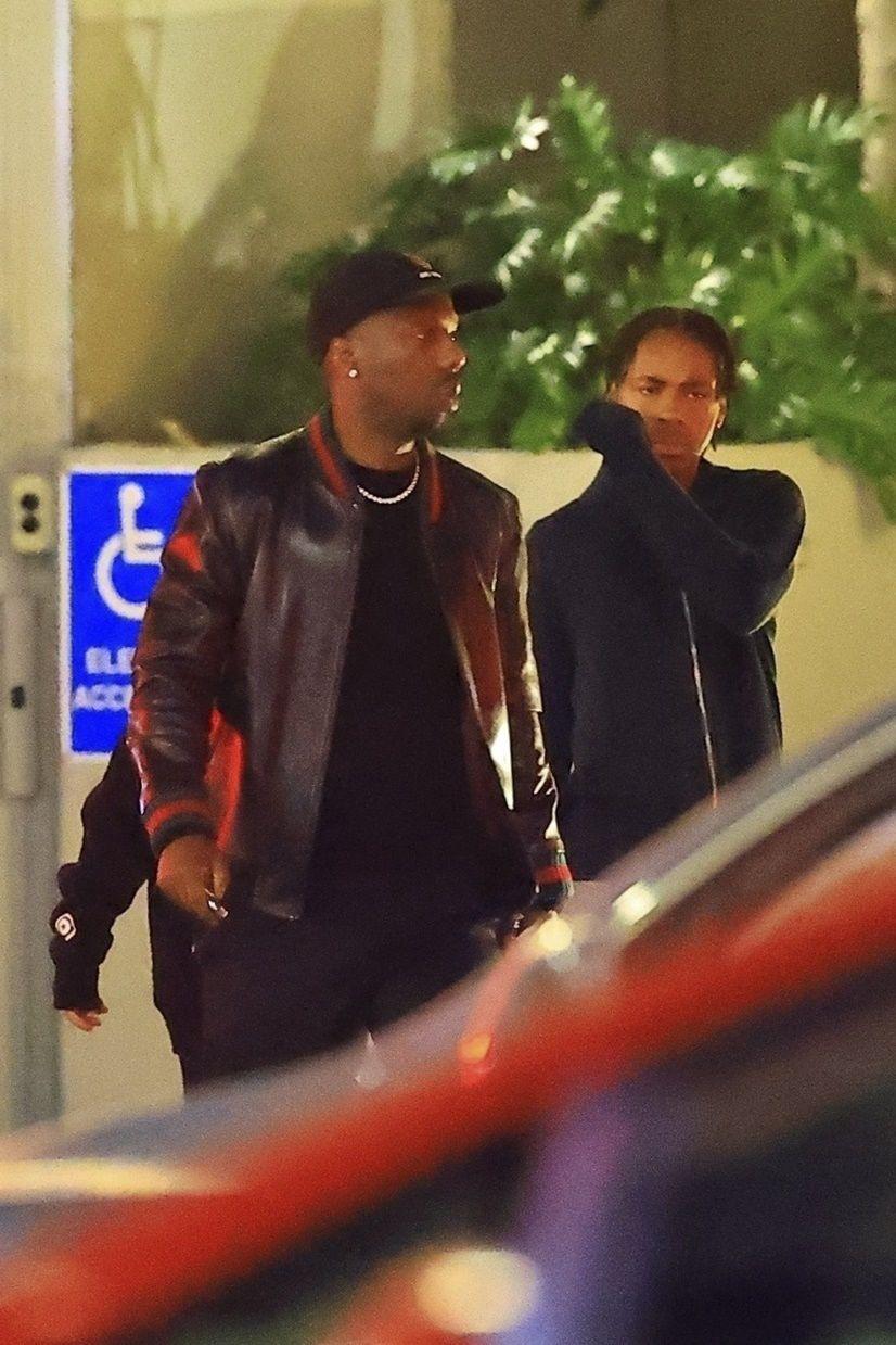 Адель и Рич Пол были замечены в Лос-Анджелесе во время праздников.