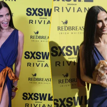 Деми Мур удивила SXSW платьем с высоким разрезом и вышла на дорожку с чихуахуа Пилафом