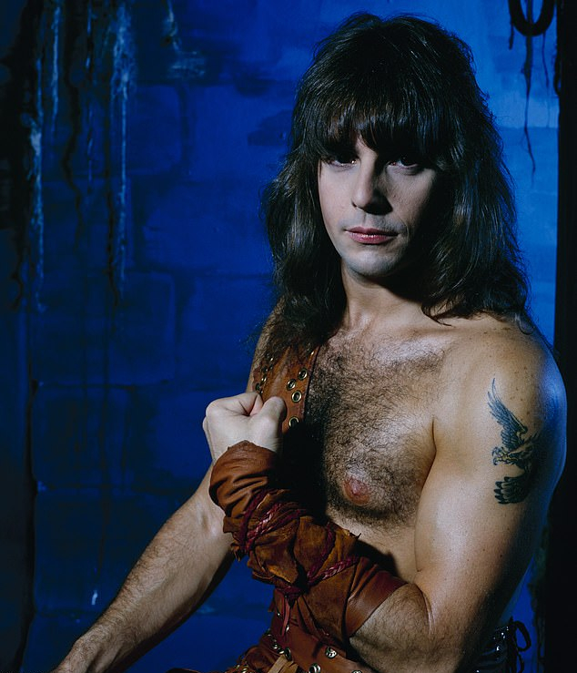 Знаменитый рок-гитарист Росс Фридман, известный поклонникам как