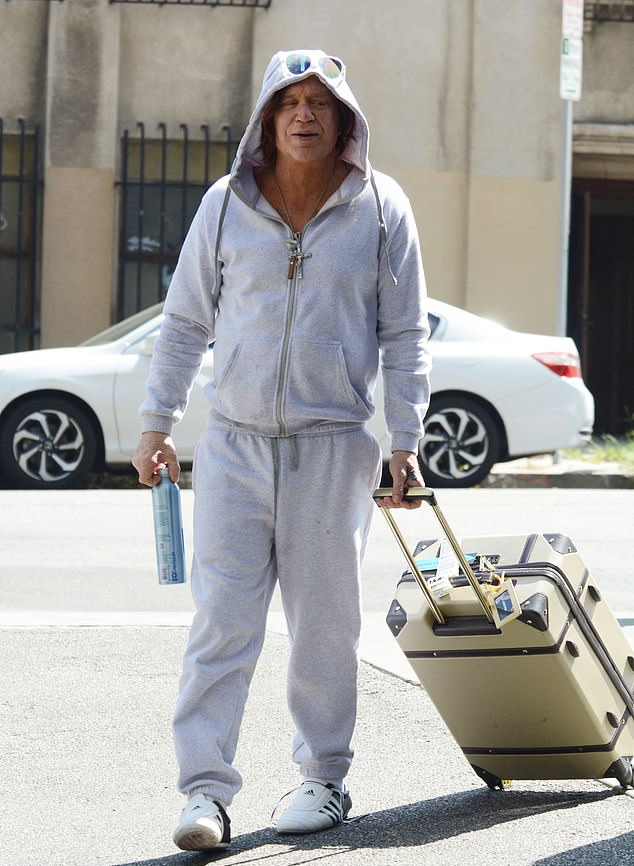 Микки Рурк впервые появился на публике после истории с выселением