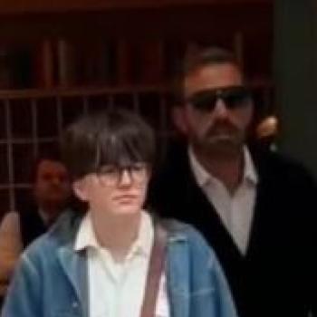 Бен Аффлек поддержал сына Фина:вместе сходили на бродвейский спектакль