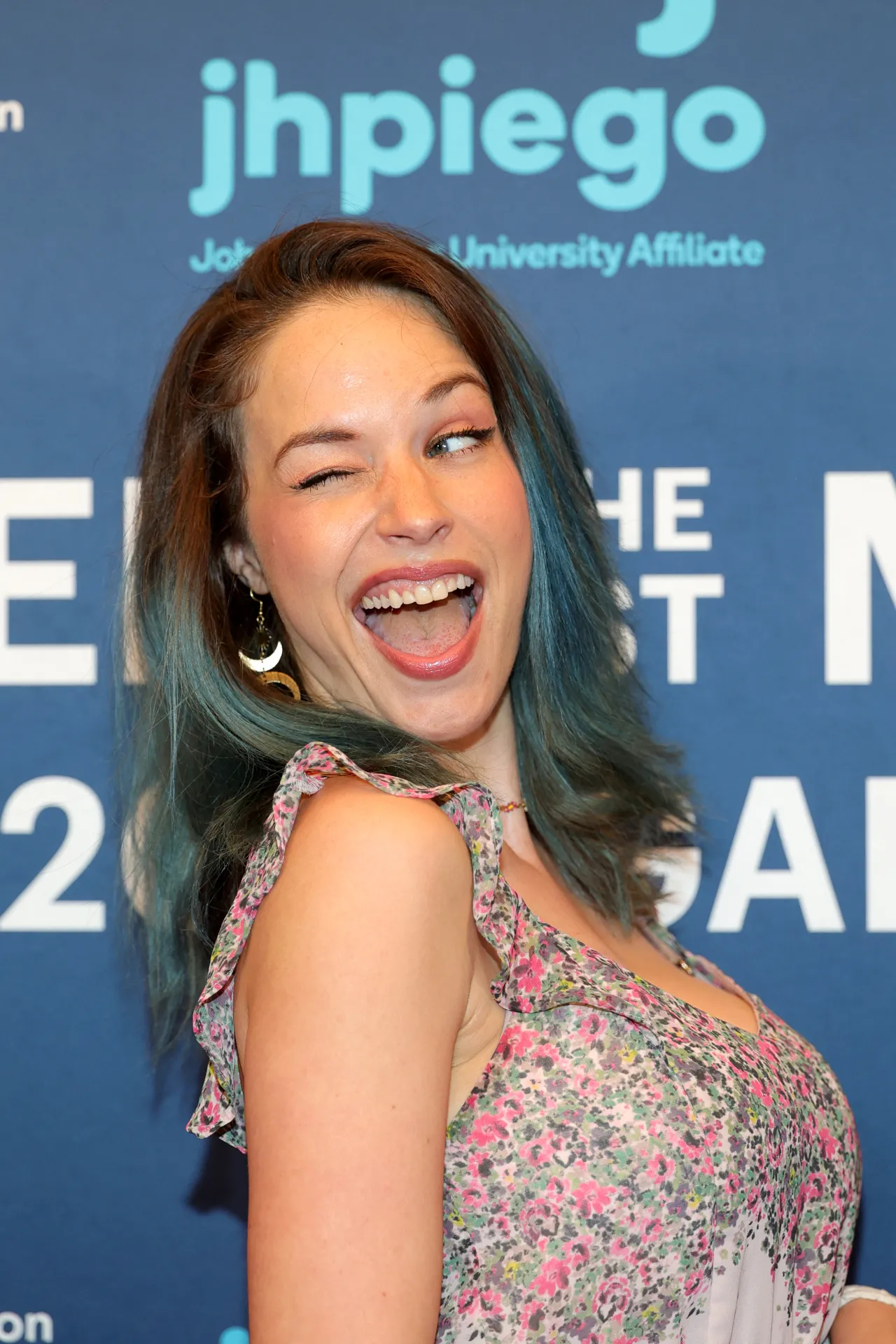 Алексис Кнапп на гала-вечере Jhpiego в Беверли-Хиллз