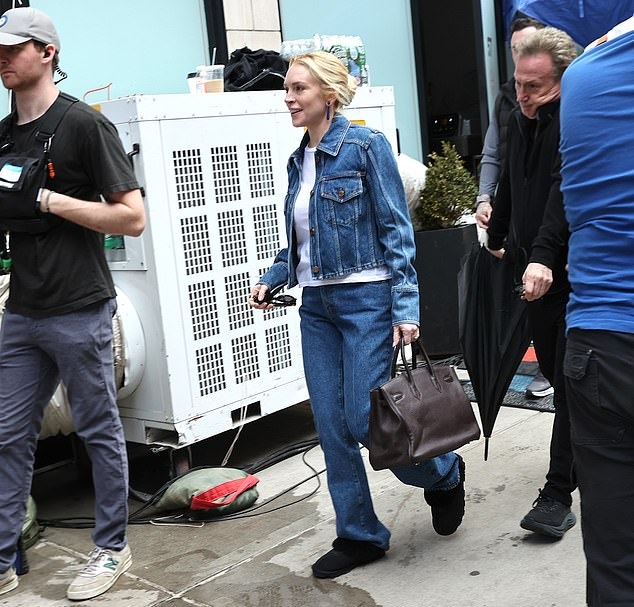 Линдси Лохан начала съемки нового сериала Линдси Лохан начала съемки нового сериала