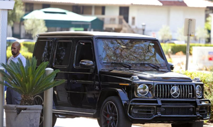 Бритни Спирс заметили с сигаретой на заправке после недавнего ареста