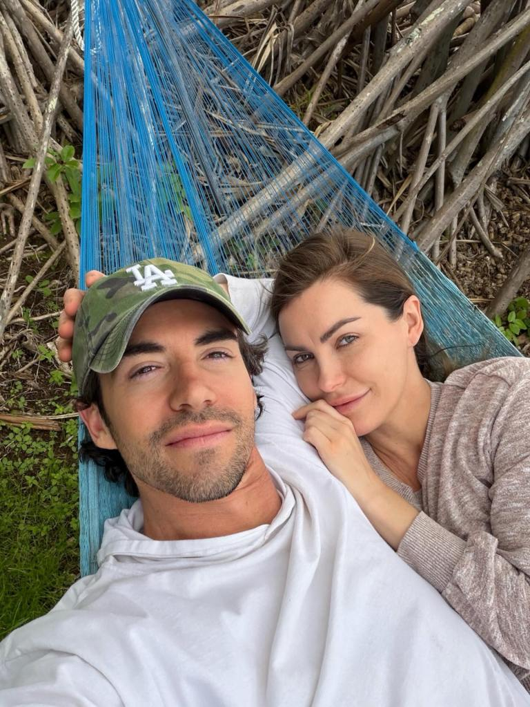 Вдова Хью Хефнера Кристал Харрис снова вышла замуж Вдова Хью Хефнера Кристал Харрис снова вышла замуж