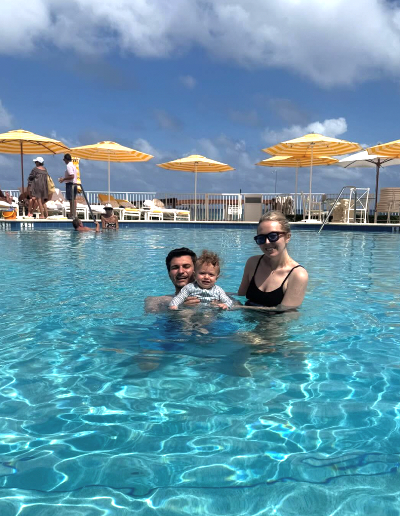 Тиффани Трамп показала редкие фото сына в его первую Пасху