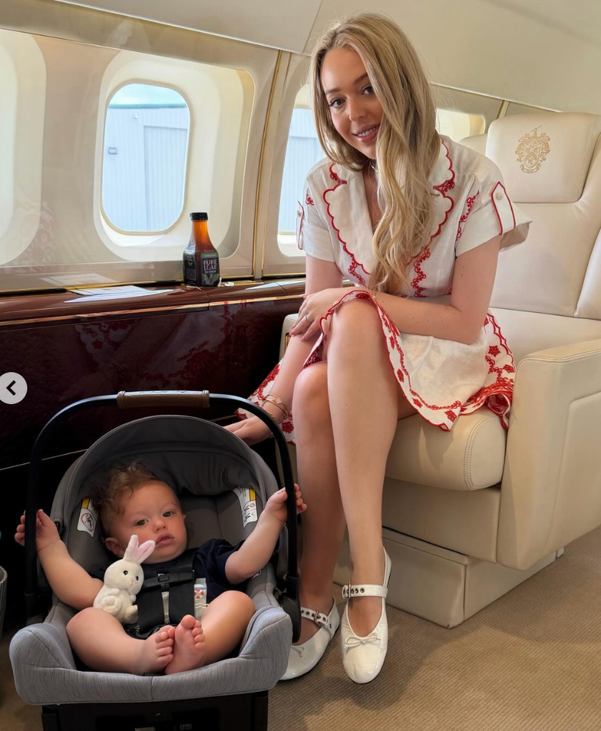 Тиффани Трамп показала редкие фото сына в его первую Пасху