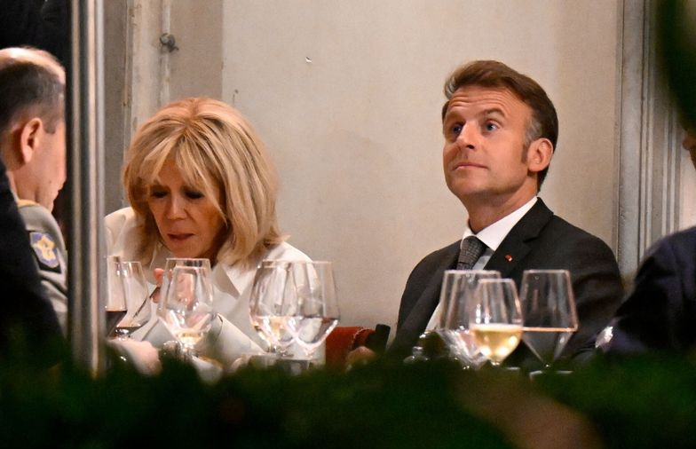 Макроны в Риме