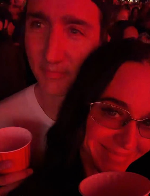 Кэти Перри показала романтические выходные с Джастином Трюдо на Coachella