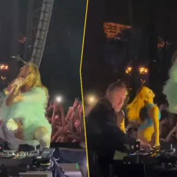 Дженнифер Лопес впервые выступила на Coachella вместе с Дэвидом Геттой Дженнифер Лопес впервые выступила на Coachella вместе с Дэвидом Геттой