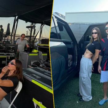 Хейли Бибер показала закулисье Coachella:как Джастин репетировал свой нашумевший «скролл» YouTube