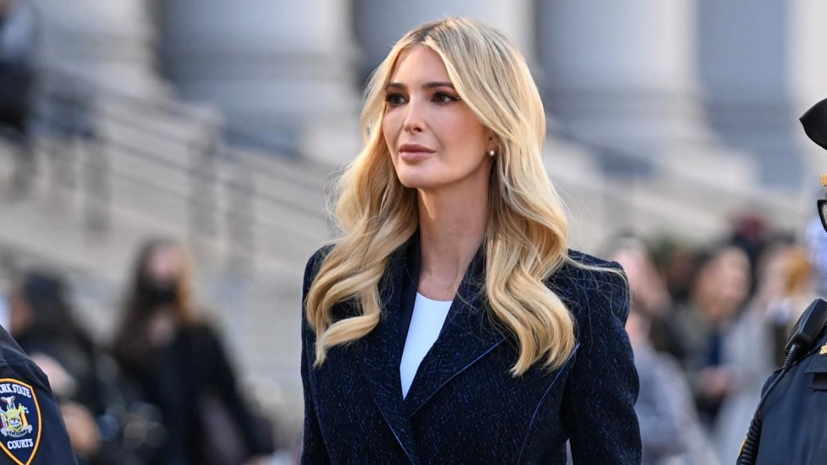 Лара Трамп сказала, что Иванка Трамп всегда хочет помочь