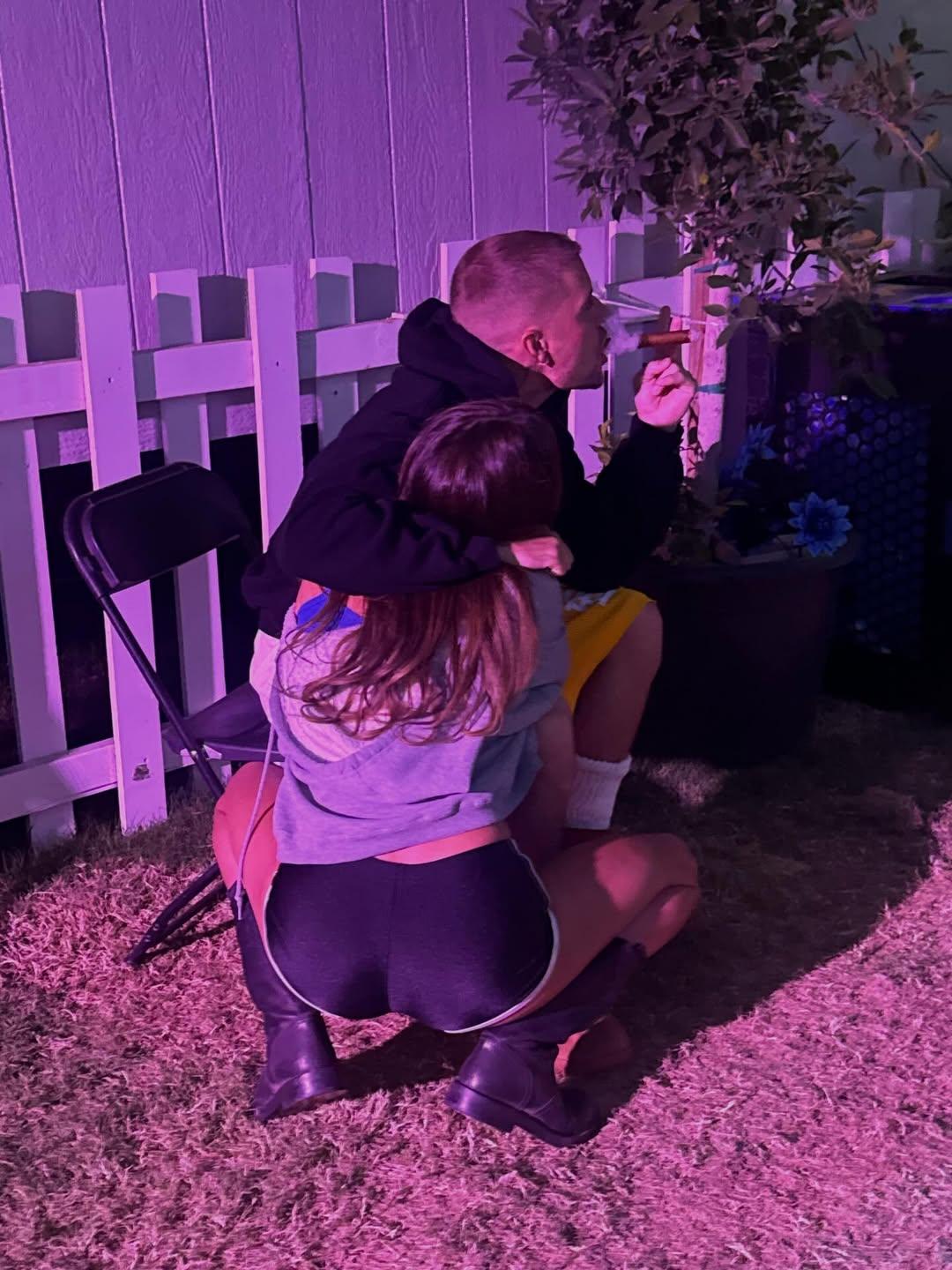 Джастин и Хейли Бибер на Coachella:нежность за кулисами и шум вокруг выступления