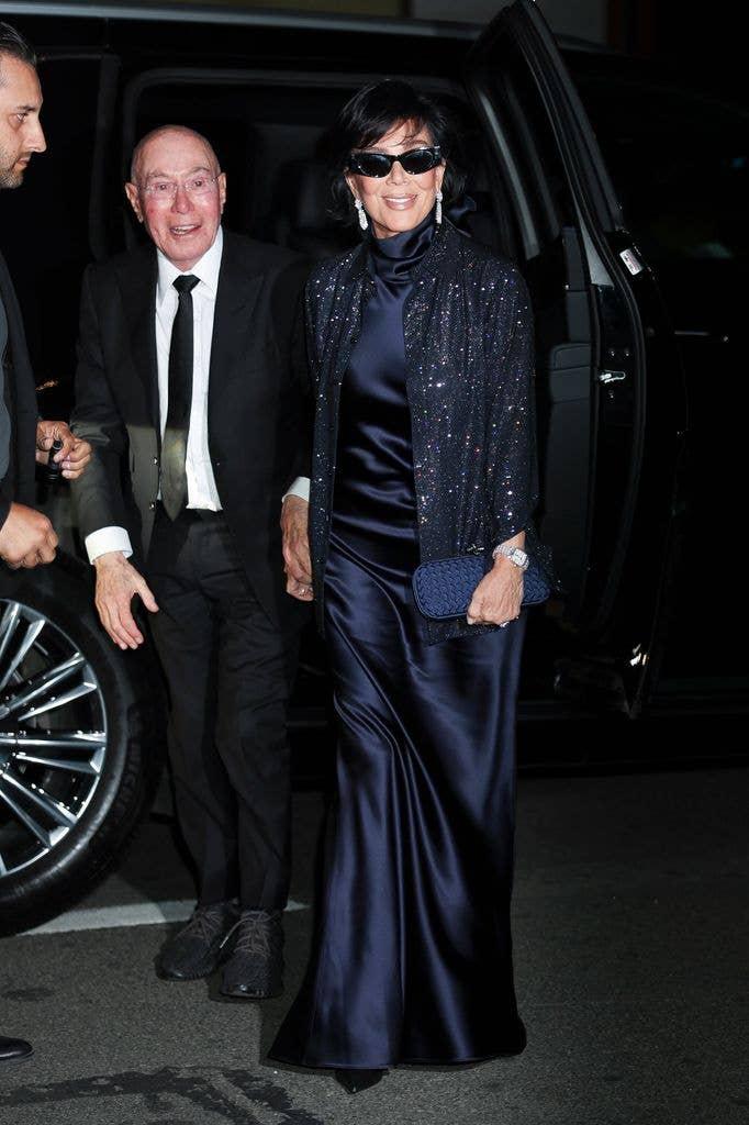 НЬЮ-ЙОРК, НЬЮ-ЙОРК - 2 мая 2026 года: Крис Дженнер на предвечеринке Met Gala, организованной Джеффом Безосом и Лорен Санчес Безос в их квартире в районе НоМад в Нью-Йорке.