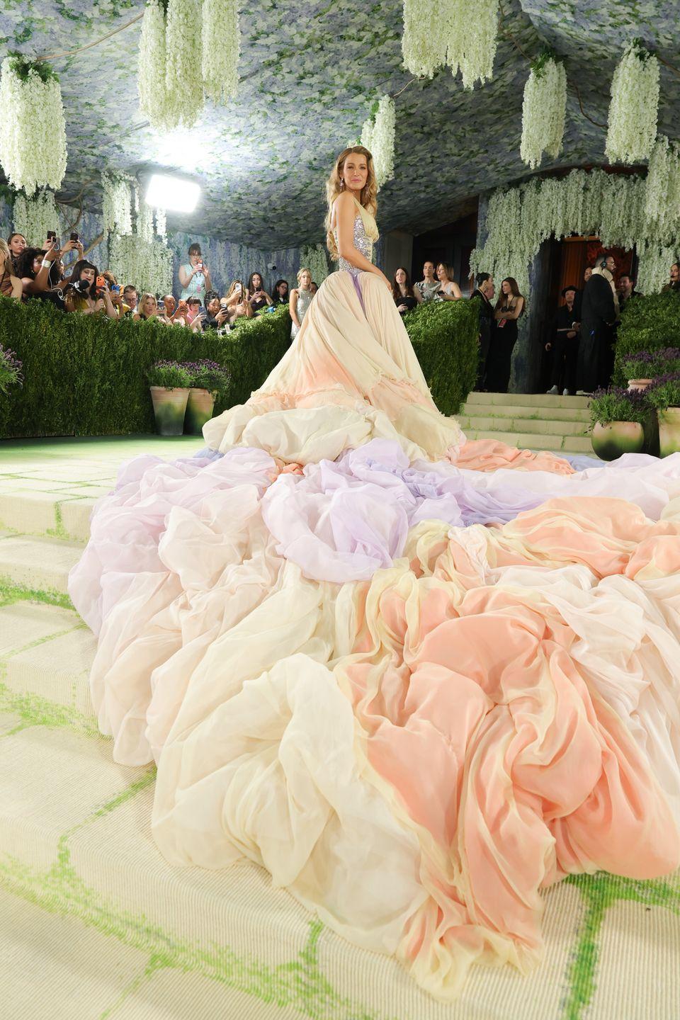 Блейк Лайвли блистала на Met Gala после новостей о судебном соглашении